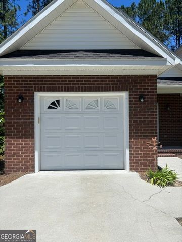 1124 B Southbend, Statesboro, GA 30458