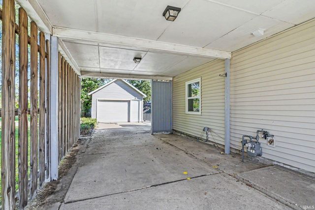 528 Imus Drive, Mishawaka, IN 46545