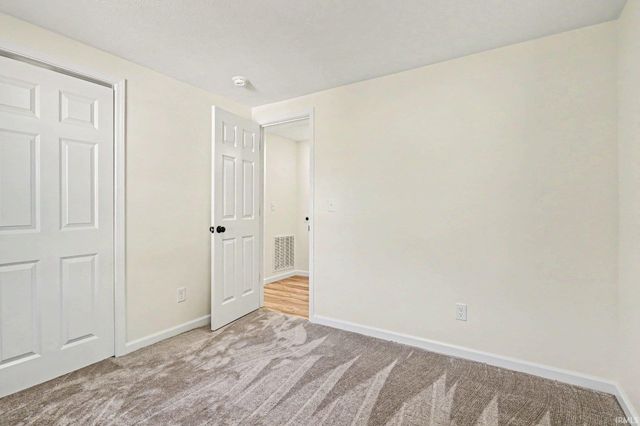 528 Imus Drive, Mishawaka, IN 46545