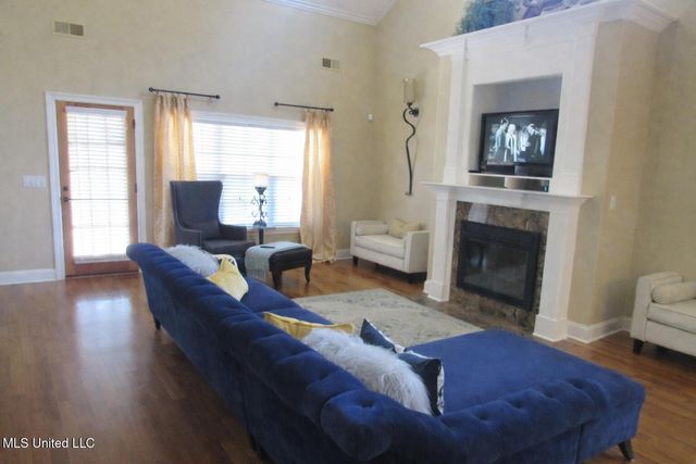 9077 Rue Orleans Lane, Olive Branch, MS 38654