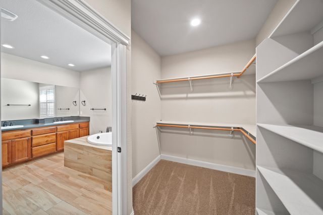 3375 Karuk Avenue, Redding, CA 96003