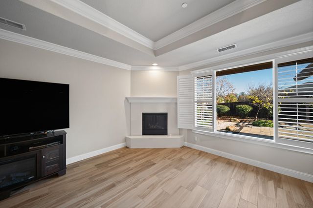 3375 Karuk Avenue, Redding, CA 96003