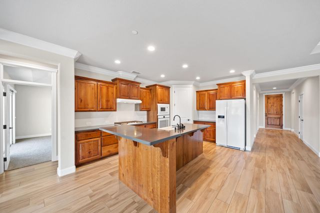 3375 Karuk Avenue, Redding, CA 96003