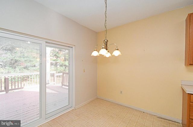 37 STUART DR, Norristown, PA 19401