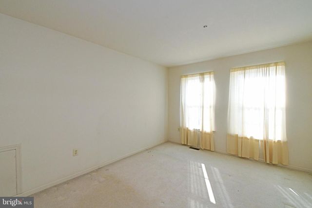 37 STUART DR, Norristown, PA 19401