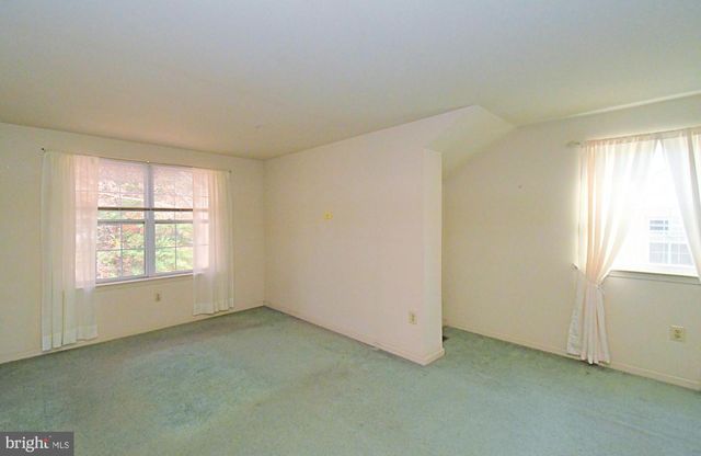 37 STUART DR, Norristown, PA 19401