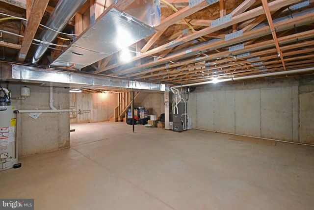 37 STUART DR, Norristown, PA 19401