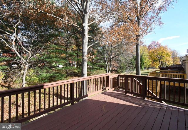 37 STUART DR, Norristown, PA 19401