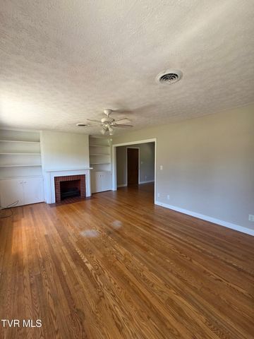 408 Circle Heights Drive, Greeneville, TN 37745