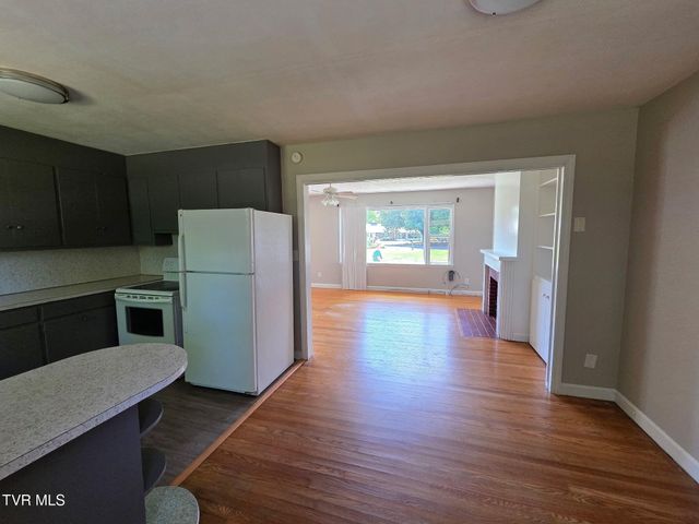 408 Circle Heights Drive, Greeneville, TN 37745