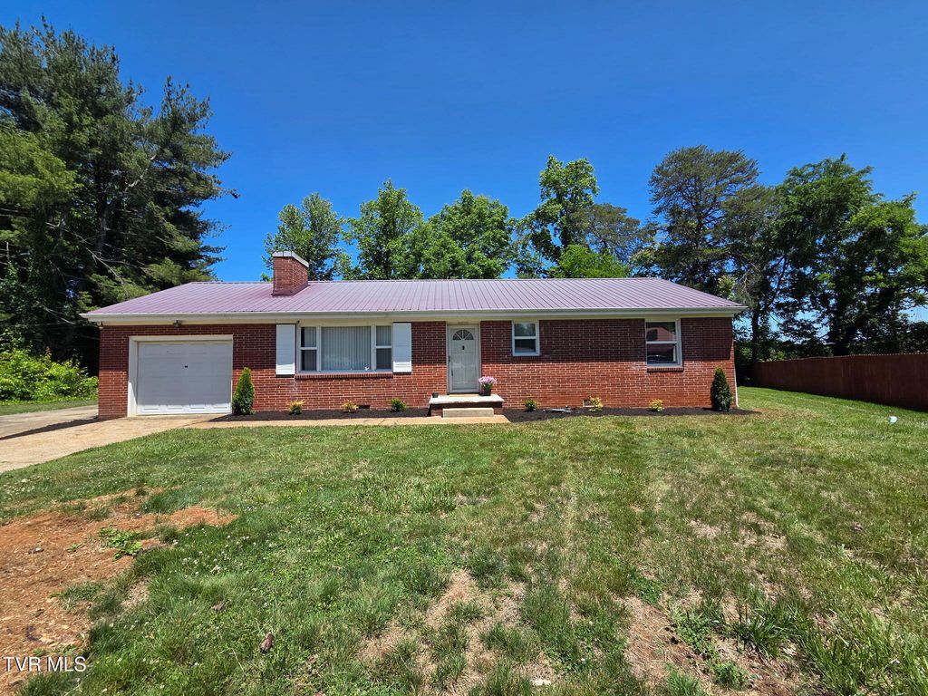 408 Circle Heights Drive, Greeneville, TN 37745