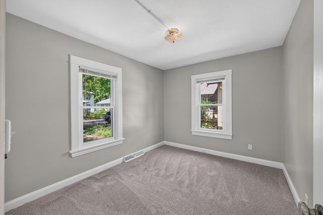 4310 James Avenue N, Minneapolis, MN 55412