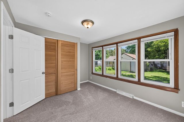 4310 James Avenue N, Minneapolis, MN 55412