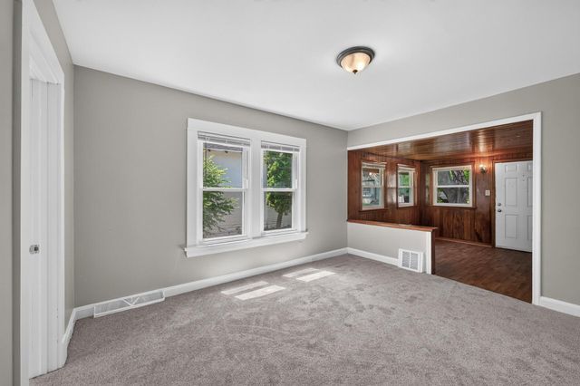 4310 James Avenue N, Minneapolis, MN 55412