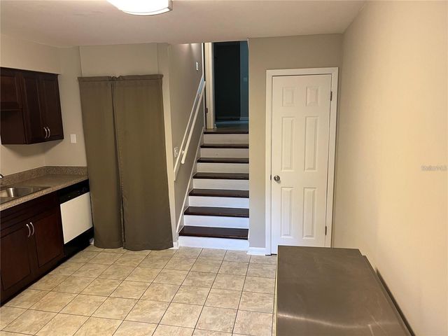 4319 LA RIVIERA COURT, Tampa, FL 33611