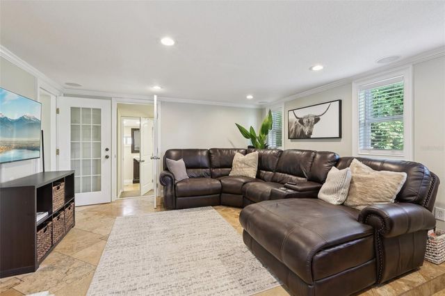 7241 13TH STREET N, St Petersburg, FL 33702