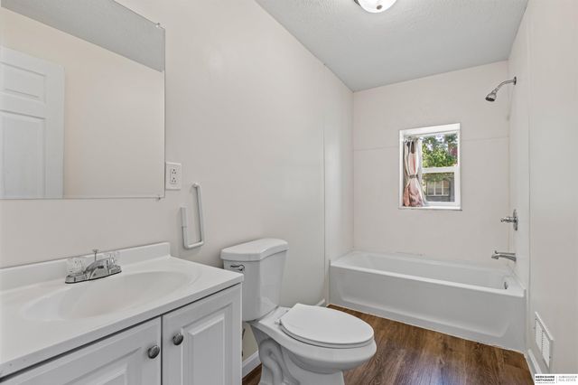 3509 N 29th Street, Omaha, NE 68111