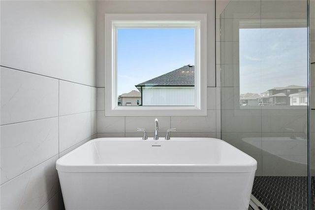 13424 W 178th Street, Overland Park, KS 66013