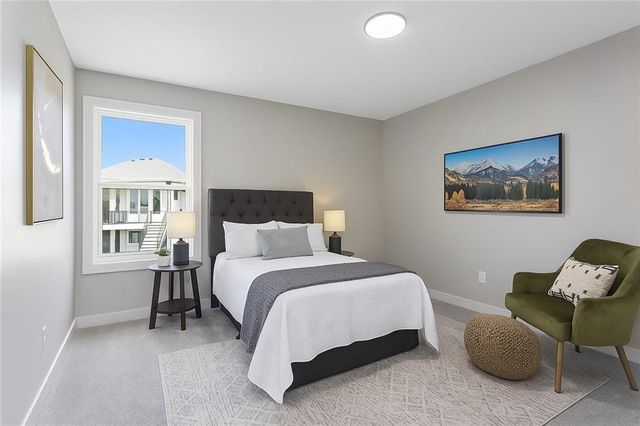 13424 W 178th Street, Overland Park, KS 66013