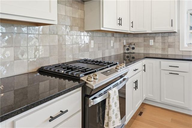 13424 W 178th Street, Overland Park, KS 66013