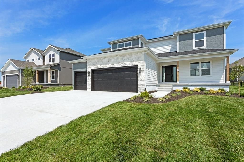 13424 W 178th Street, Overland Park, KS 66013