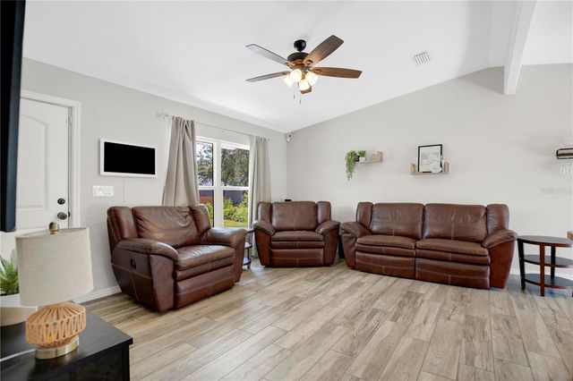 1345 GRAND AVENUE, Orange City, FL 32763