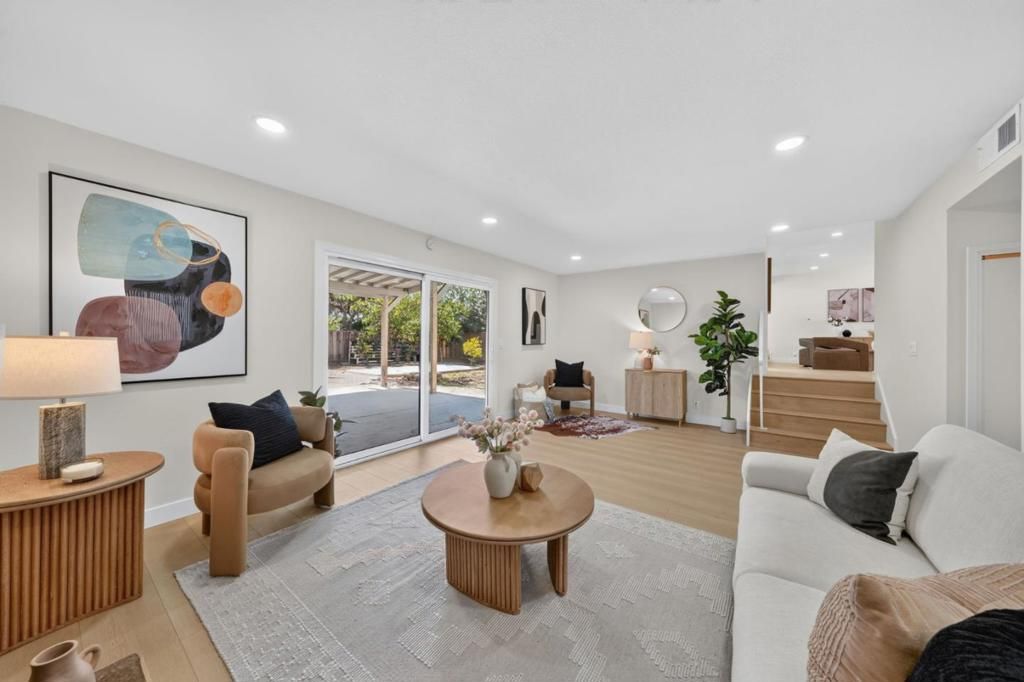 Image 14 of property listing at 1709 Four Oaks Road, San Jose, CA 95131