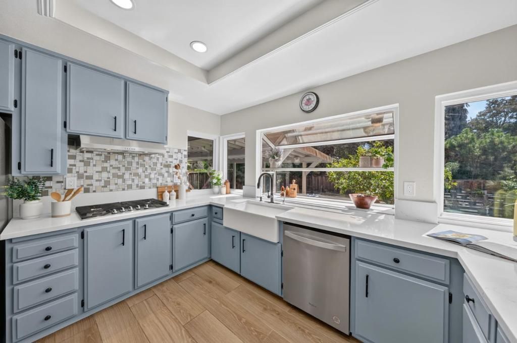 Image 24 of property listing at 1709 Four Oaks Road, San Jose, CA 95131