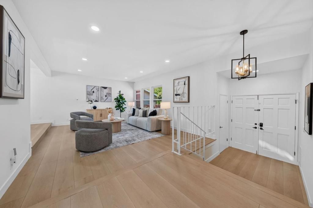 Image 6 of property listing at 1709 Four Oaks Road, San Jose, CA 95131
