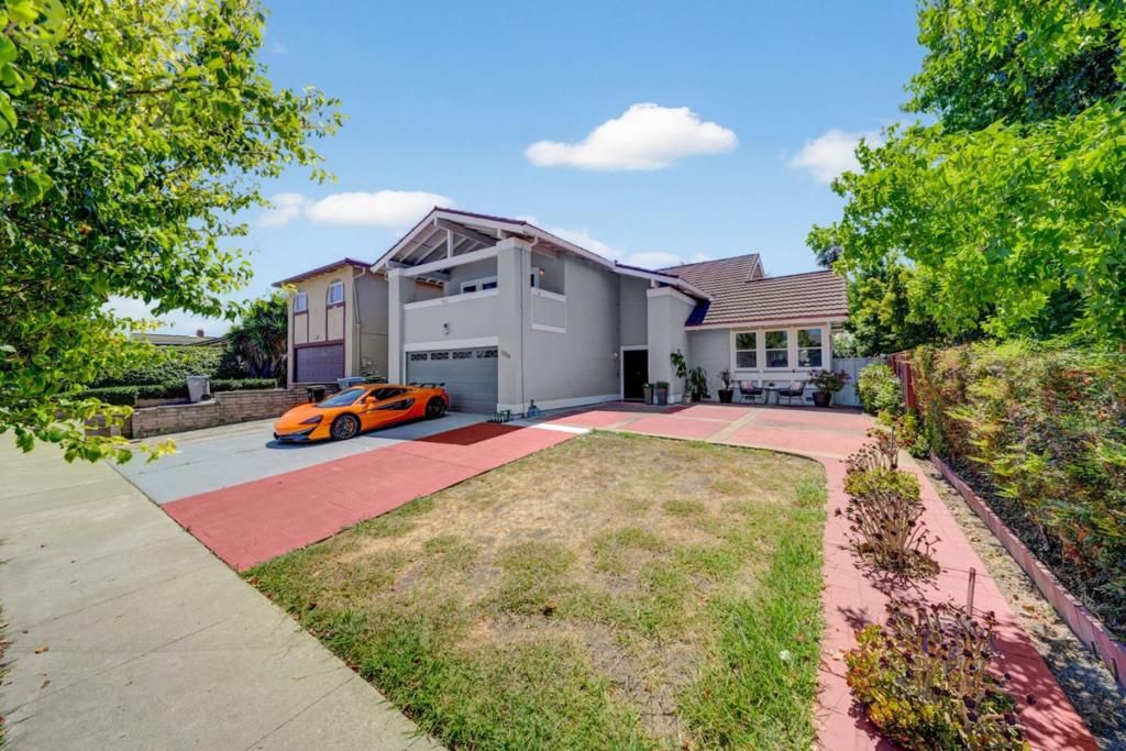 Image 71 of property listing at 1709 Four Oaks Road, San Jose, CA 95131