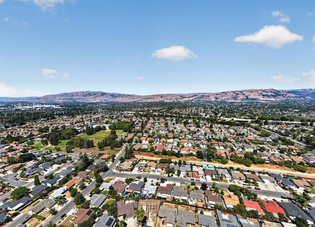 Image 79 of property listing at 1709 Four Oaks Road, San Jose, CA 95131