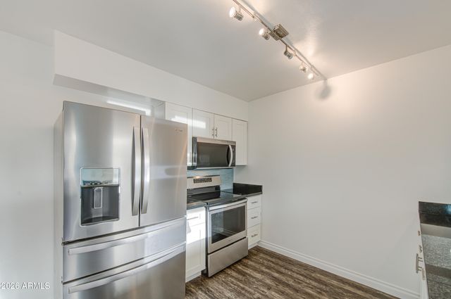 10921 W SANTA FE Drive, Sun City, AZ 85351