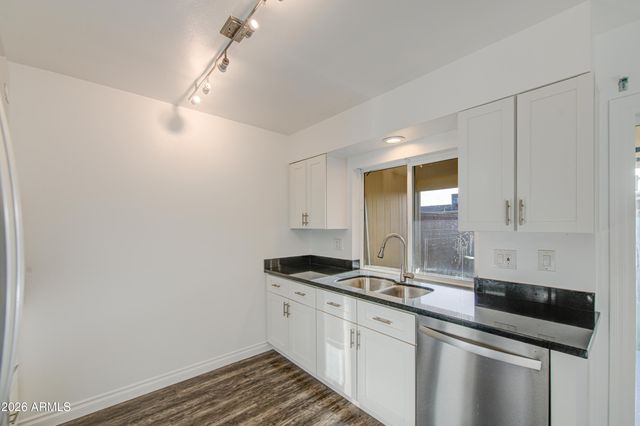 10921 W SANTA FE Drive, Sun City, AZ 85351