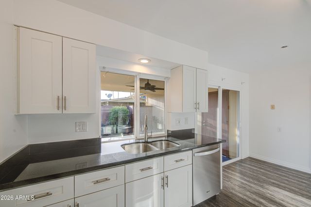 10921 W SANTA FE Drive, Sun City, AZ 85351