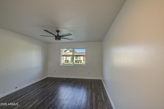 10921 W SANTA FE Drive, Sun City, AZ 85351