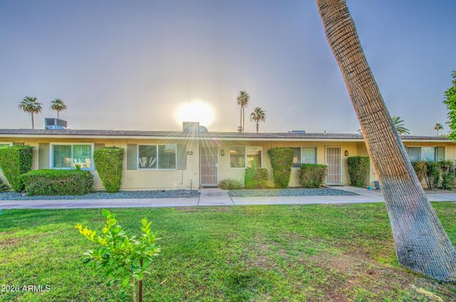 10921 W SANTA FE Drive, Sun City, AZ 85351
