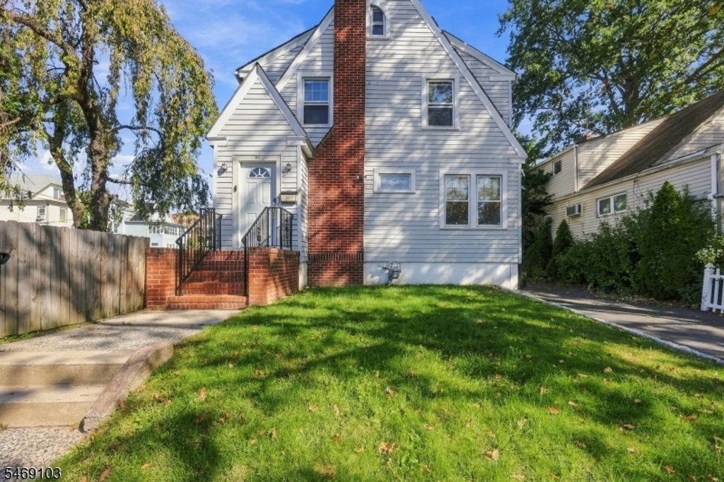 82 Brook Ave, Passaic City, NJ 07055 — exterior
