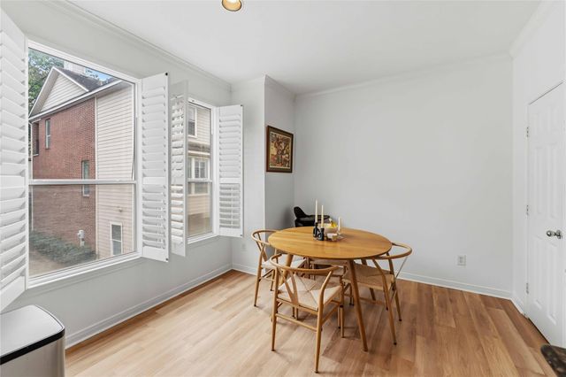 2607 W Dallas Street, Houston, TX 77019