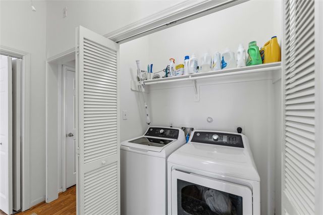 2607 W Dallas Street, Houston, TX 77019