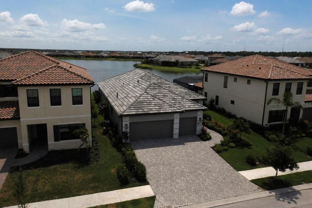 4191 PEGASUS WAY, Naples, FL 34120