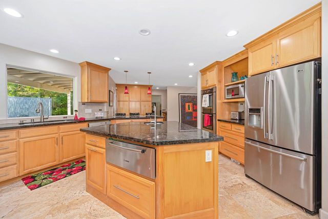 8307 Oak Knoll Dr, Granite Bay, CA 95746