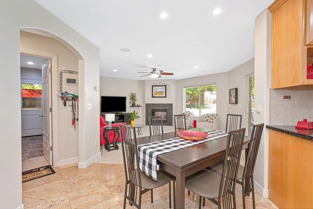 8307 Oak Knoll Dr, Granite Bay, CA 95746