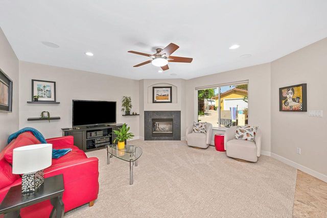 8307 Oak Knoll Dr, Granite Bay, CA 95746