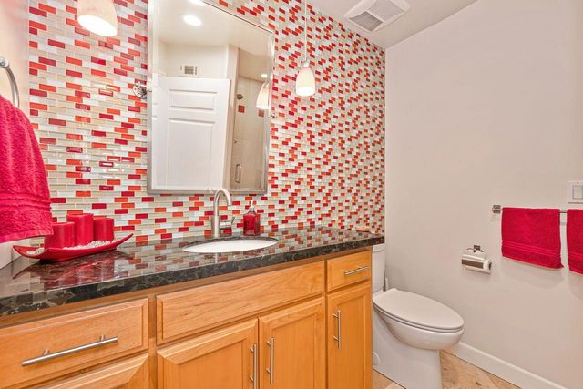 8307 Oak Knoll Dr, Granite Bay, CA 95746