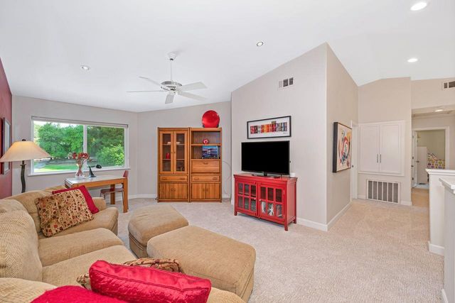 8307 Oak Knoll Dr, Granite Bay, CA 95746