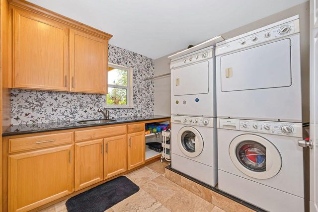 8307 Oak Knoll Dr, Granite Bay, CA 95746