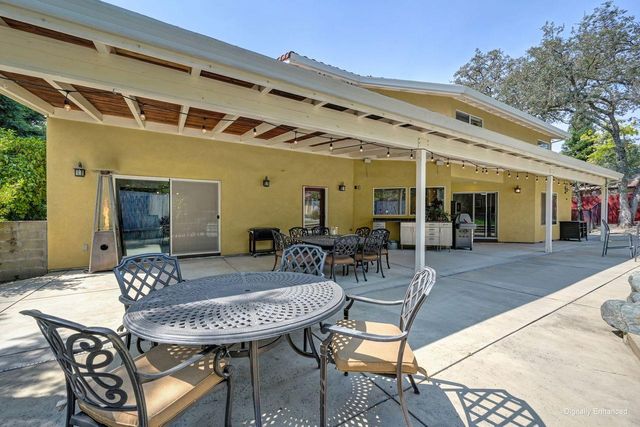 8307 Oak Knoll Dr, Granite Bay, CA 95746