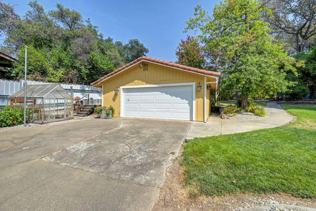 8307 Oak Knoll Dr, Granite Bay, CA 95746