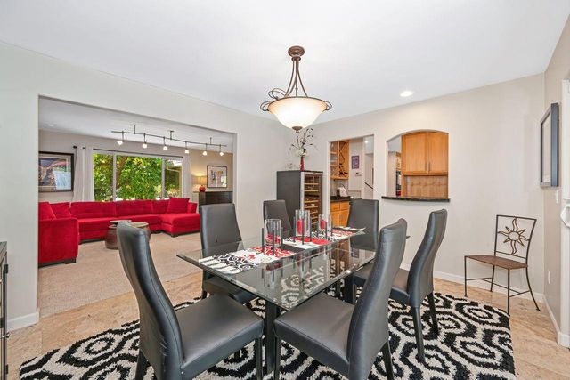 8307 Oak Knoll Dr, Granite Bay, CA 95746