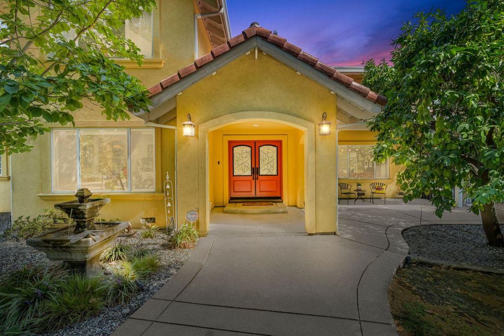 8307 Oak Knoll Dr, Granite Bay, CA 95746